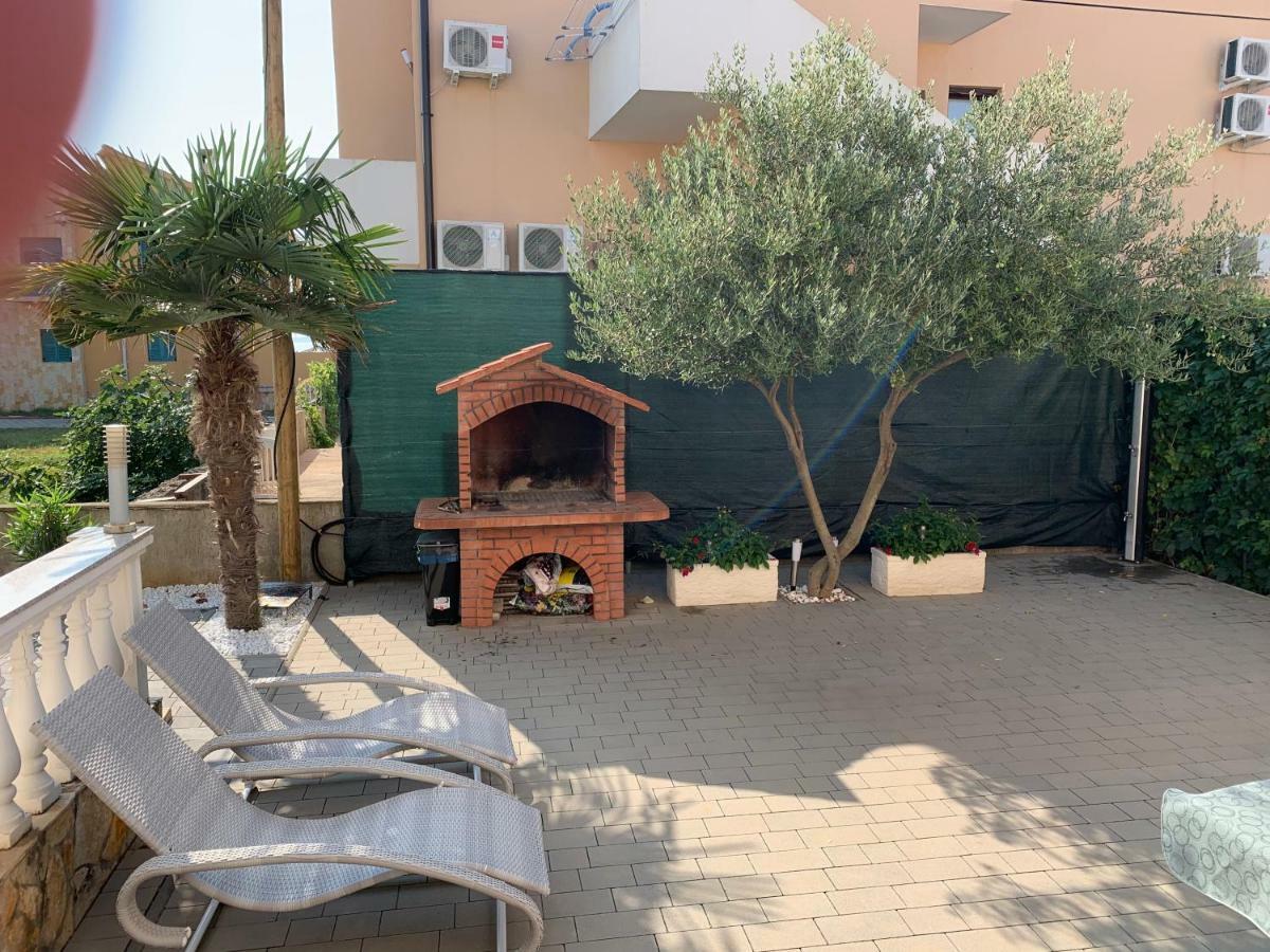 Apartman Petra 1 Вир Екстериор снимка